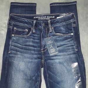 New With Tags American Eagle Jeans, Size 6 Regular